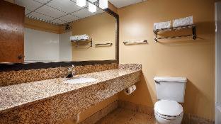 Queen Room Two Queen Beds Roll Shower Mobility Access or Non-Smoking,1276761604:JPEG